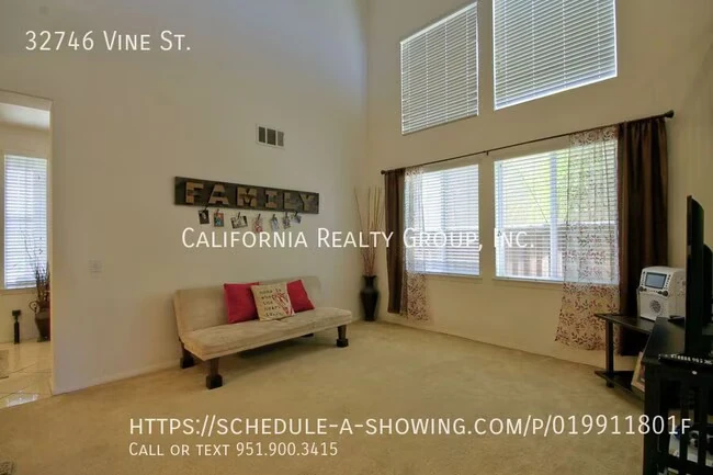 32746 Vine St Temecula, CA 92592 photo 3