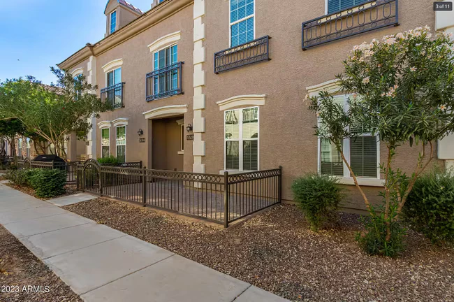 4762 E Portola Valley Dr Gilbert, AZ 85297 photo 3