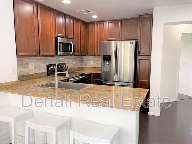 34611 N 30th Ave Phoenix, AZ 85086 photo 4