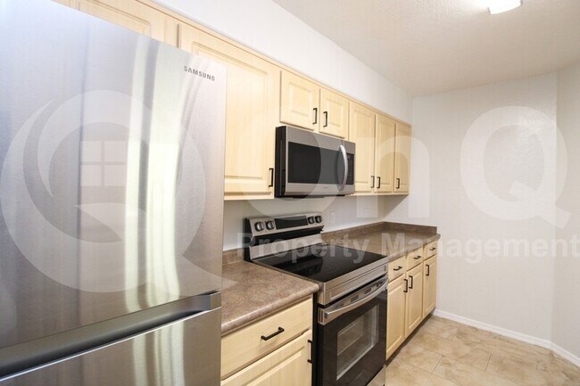 1287 N Alma School Rd Chandler, AZ 85225 photo 3