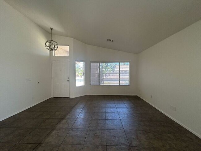 3861 E Redfield Ct Gilbert, AZ 85234 photo 4