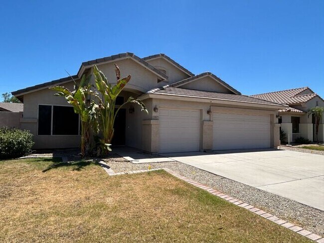3861 E Redfield Ct Gilbert, AZ 85234 photo 2