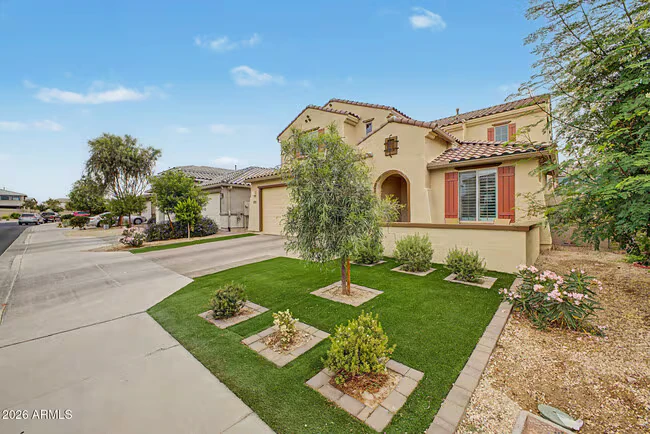 5819 N 88th Ln Glendale, AZ 85305 photo 5