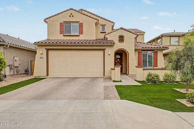 5819 N 88th Ln Glendale, AZ 85305 photo 2
