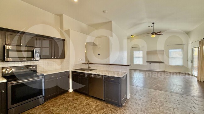 3242 E Bonanza Rd Gilbert, AZ 85297 photo 3