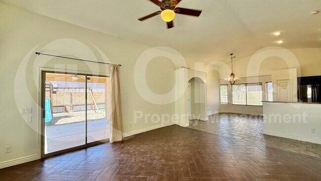 3242 E Bonanza Rd Gilbert, AZ 85297 photo 5