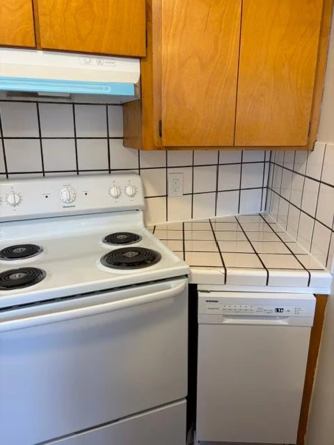 3201 Star Ave Oakland, CA 94619 photo 4