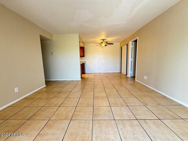 16635 N Cave Creek Rd Phoenix, AZ 85032 photo 3