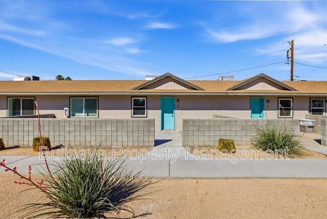 840 E Turney Ave Phoenix, AZ 85014 photo 2
