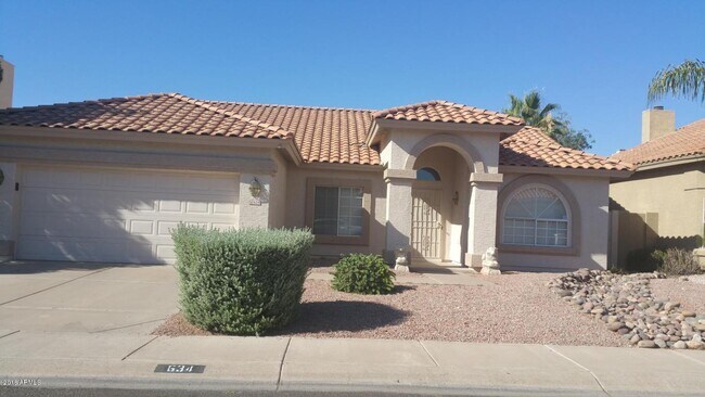 634 W Silver Creek Rd photo 2