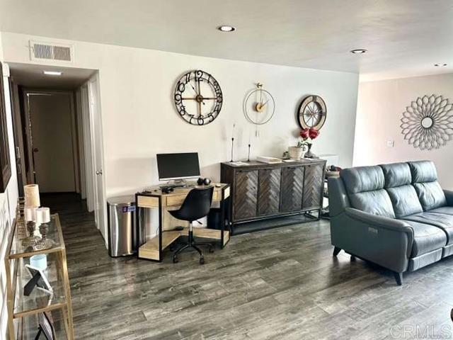 9829 Caspi Gardens Dr Santee, CA 92071 photo 5