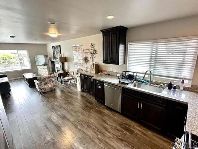 9829 Caspi Gardens Dr Santee, CA 92071 photo 3