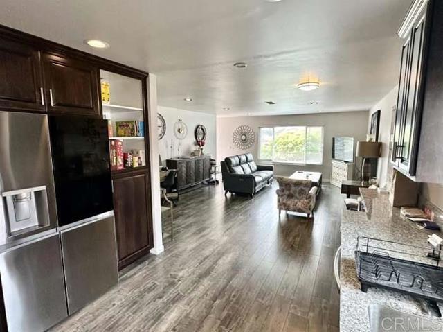 9829 Caspi Gardens Dr Santee, CA 92071 photo 2