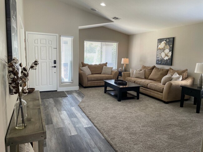 34809 N Gurnsey Trail San Tan Valley, AZ 85143 photo 4