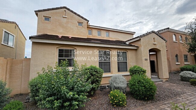 1733 S Balboa Dr Gilbert, AZ 85295 photo 2