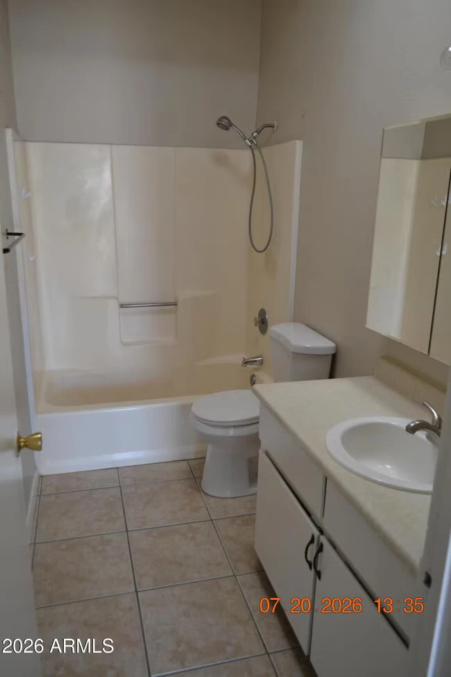 1551 E 28th Ave Apache Junction, AZ 85119 photo 4