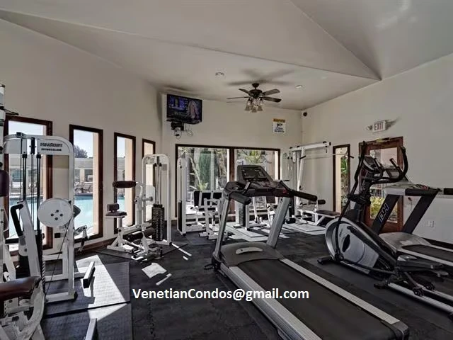 3989 Nobel Dr San Diego, CA 92122