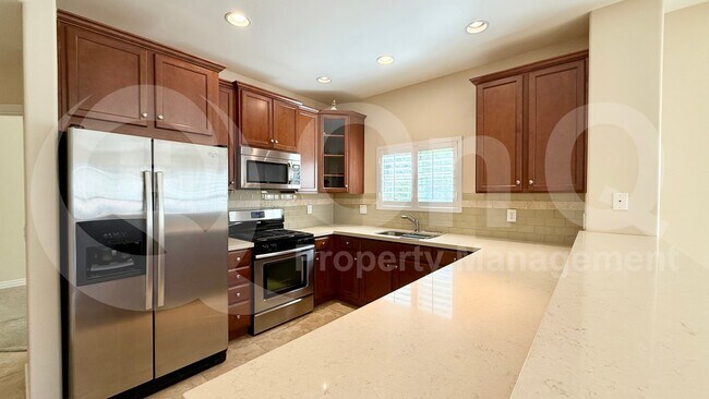 5350 E Deer Valley Dr Phoenix, AZ 85054 photo 3