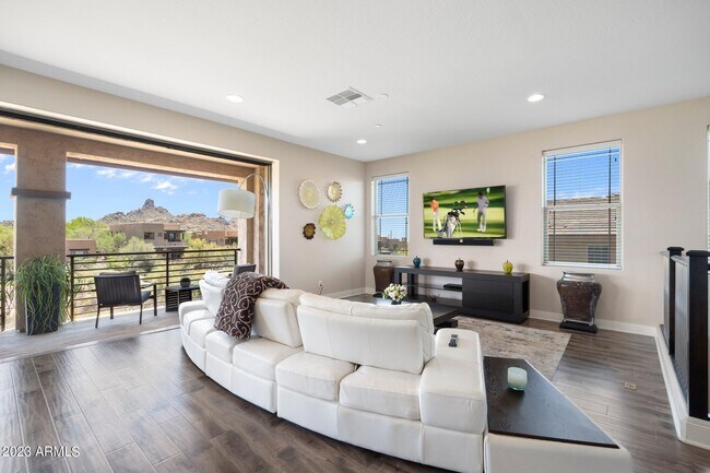 10260 E White Feather Ln Scottsdale, AZ 85262 photo 4