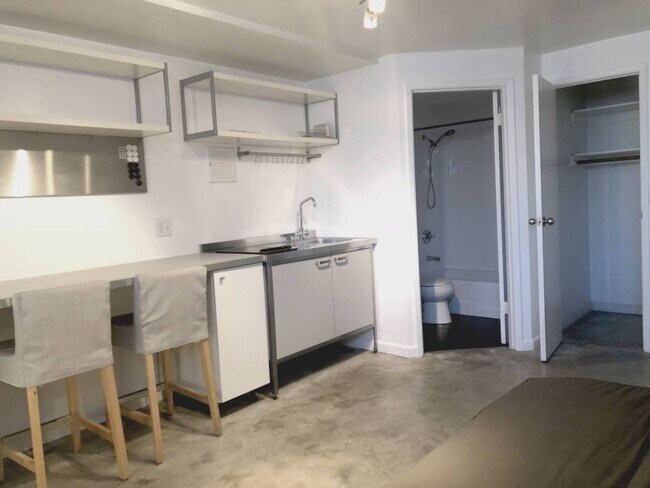 449 Vermont St San Francisco, CA 94107 photo 2