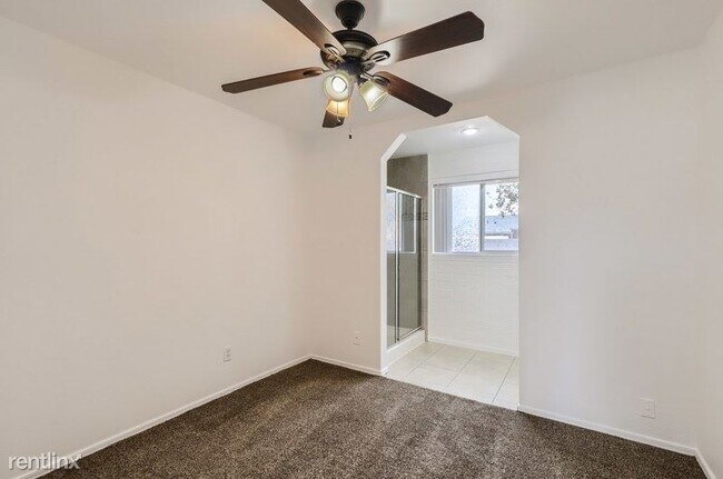 5521 N 63rd Dr Glendale, AZ 85301 photo 5