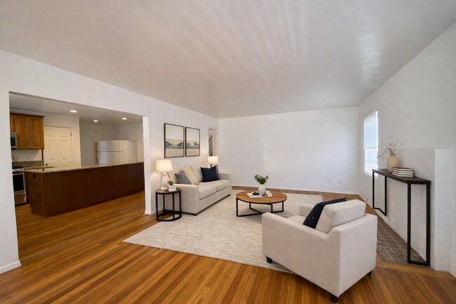 5035 College Ave San Diego, CA 92115 photo 4