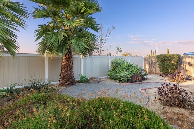 7976 Glenda Way San Diego, CA 92126 photo 5