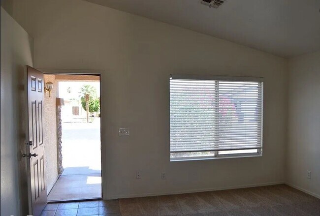 8755 E Crescent Ave Mesa, AZ 85208 photo 2