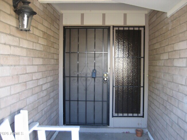 11634 N 49th Ave Glendale, AZ 85304 photo 4
