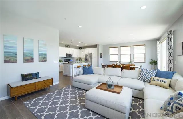 16307 Veridian Cir San Diego, CA 92127 photo 4