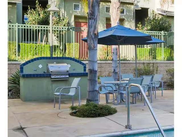 4864 Haight Trl San Diego, CA 92123 photo 2