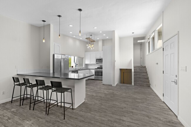 5431 Mary Ln Dr San Diego, CA 92115