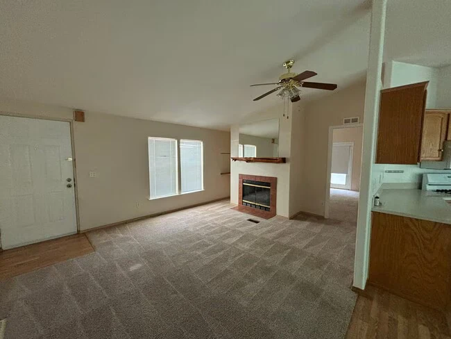 28676 Via Playa Del Rey Murrieta, CA 92563 photo 2
