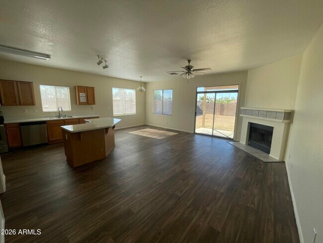 11355 E Contessa St Mesa, AZ 85207 photo 3