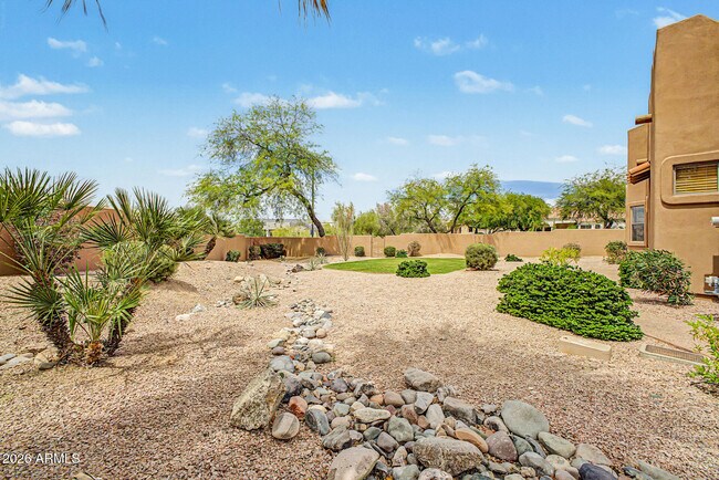 6540 E Redmont Dr Mesa, AZ 85215 photo 5