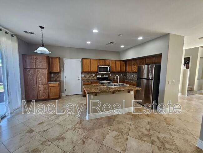 3936 E Minton St Phoenix, AZ 85042 photo 2