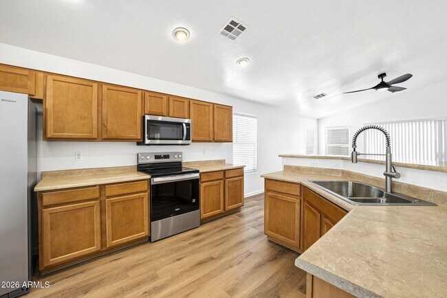 1582 E Leaf Rd San Tan Valley, AZ 85140 photo 5