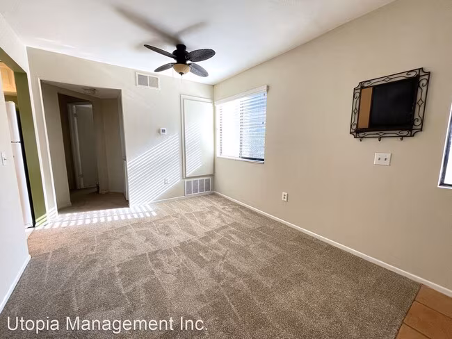 1959 Wellington Ln Vista, CA 92081 photo 4