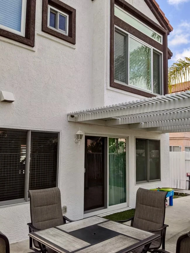 2126 Shoreview Pl Chula Vista, CA 91913 photo 3