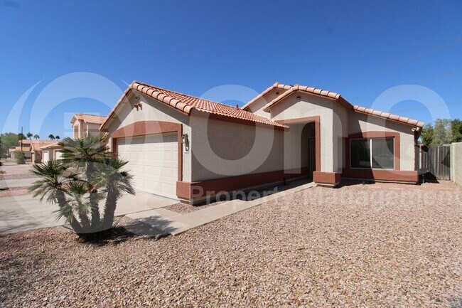 1382 E Vaughn Ave Gilbert, AZ 85234 photo 2