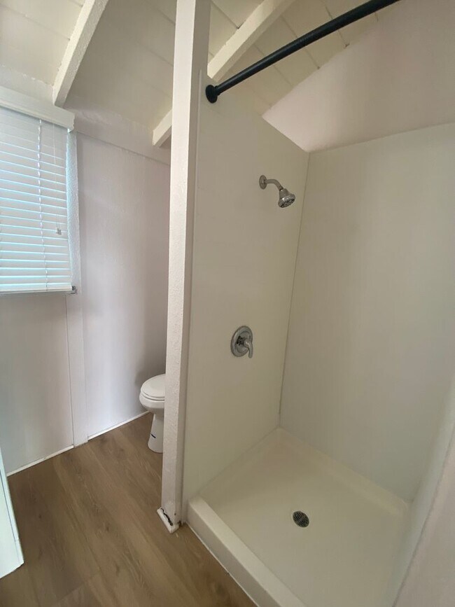 4432 Pacific Hwy San Diego, CA 92110 photo 5