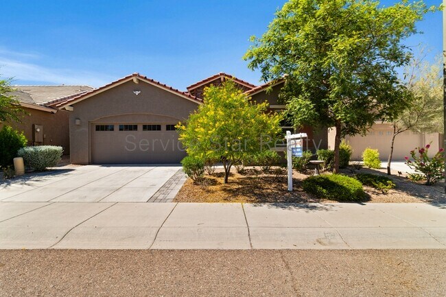4037 E Roy Rogers Rd Cave Creek, AZ 85331 photo 2