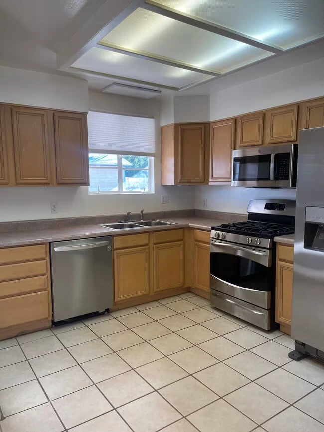 4327 N 17th Ave Phoenix, AZ 85015 photo 4