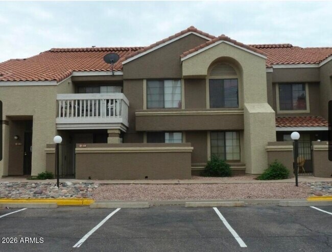 1905 E University Dr Tempe, AZ 85288