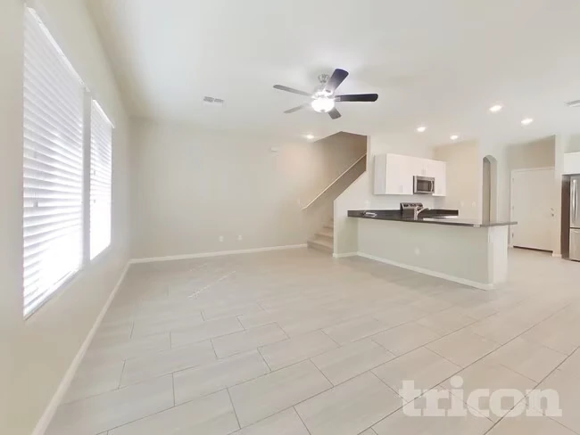 12565 W Via Dona Rd Peoria, AZ 85383 photo 5