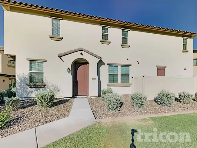 12565 W Via Dona Rd Peoria, AZ 85383 photo 2