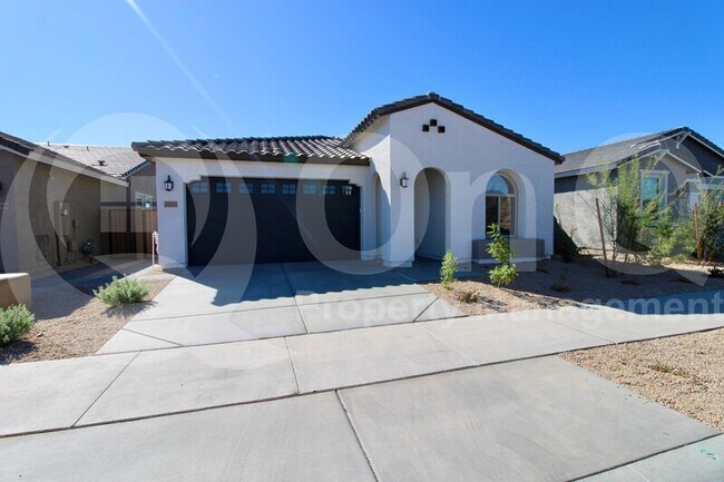2053 W Sienna Bouquet Pl Phoenix, AZ 85085 photo 2