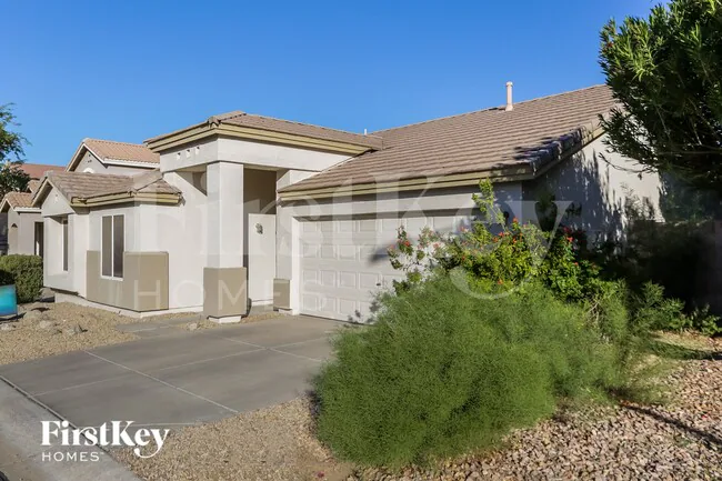 6654 E Rhodes St Mesa, AZ 85215 photo 2