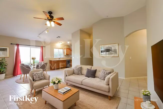 6654 E Rhodes St Mesa, AZ 85215 photo 4