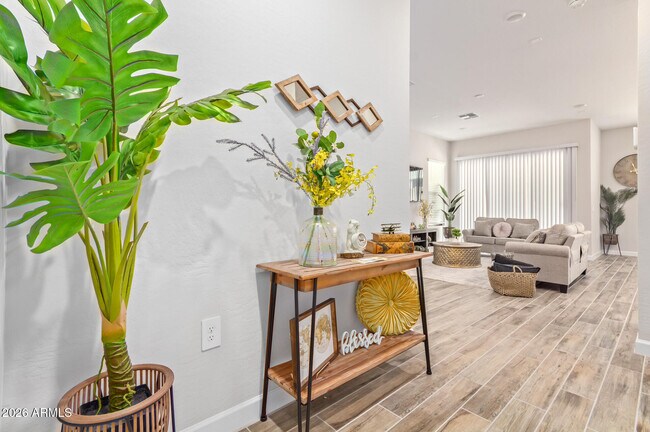 4826 E Helena Dr Scottsdale, AZ 85254 photo 3